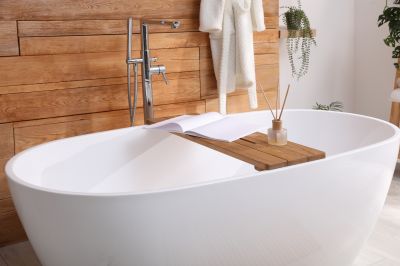 Modern Flat-Bottom Bathtub